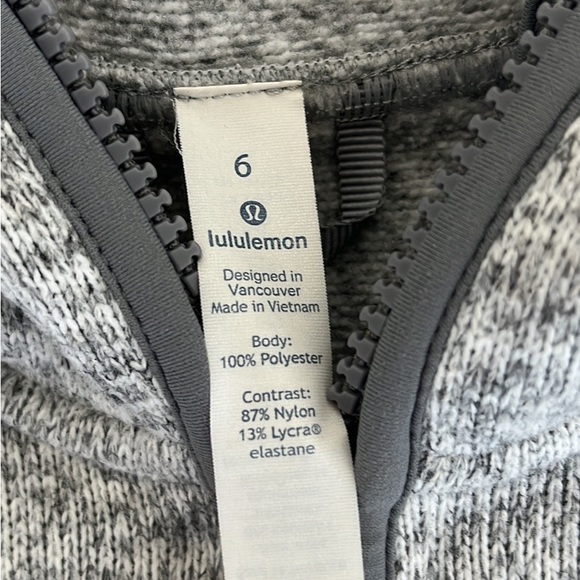 Lululemon sweater size 6 - Picture 2 of 3